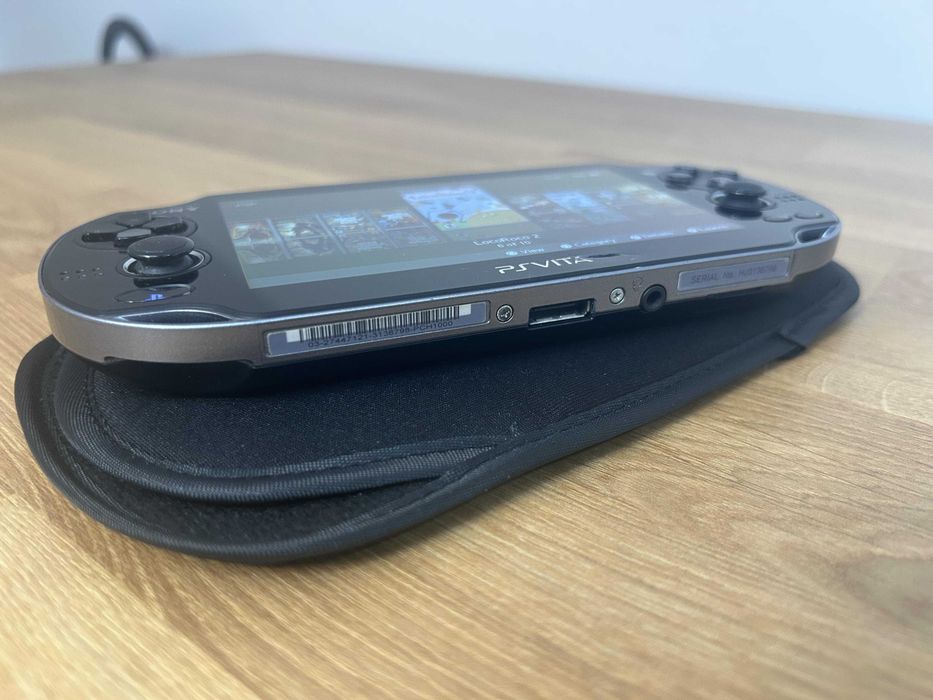 PS Vita OLED modată — Vita + PSP + emulatoare | Import Japonia