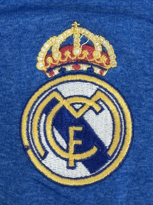 Женская форма Реал Мадрид