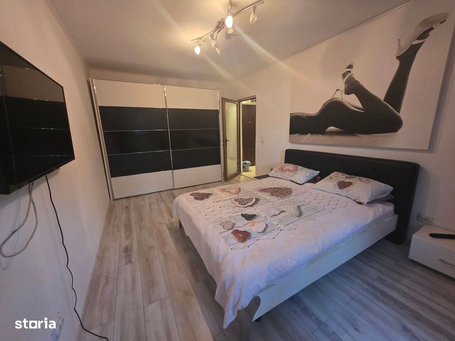 Inchiriez 3 camere Grivitei Onix pet friendly