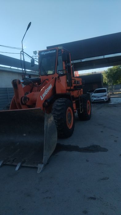 Продам погрузчик