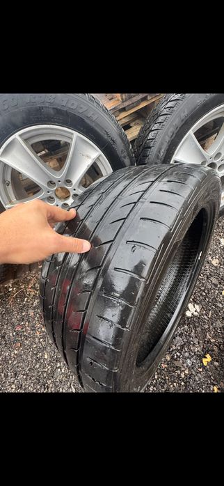 275/40 R 20  iarna si vara ,cate o bucata ,400 lei amandoua