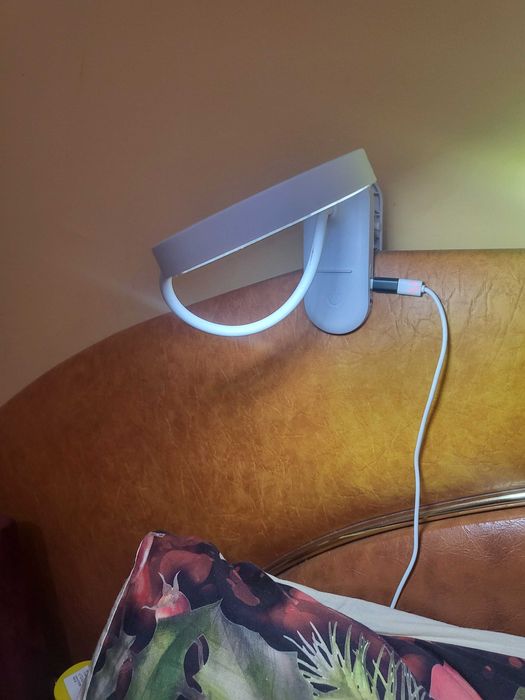 Lampa Veioza cu LED cu clips și gât flexibil, alimentată  USB