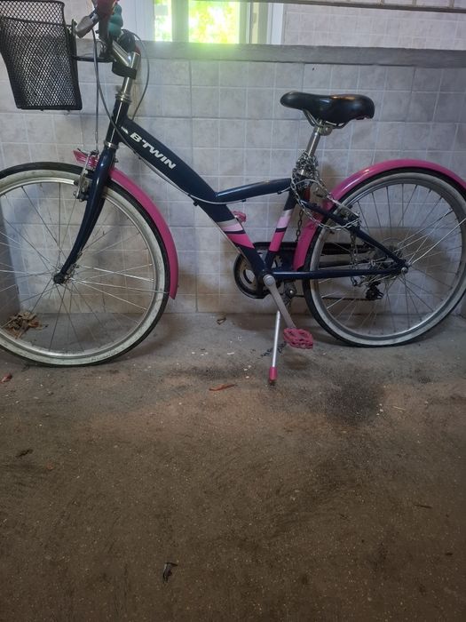 Vând bicicletă pentru copii
