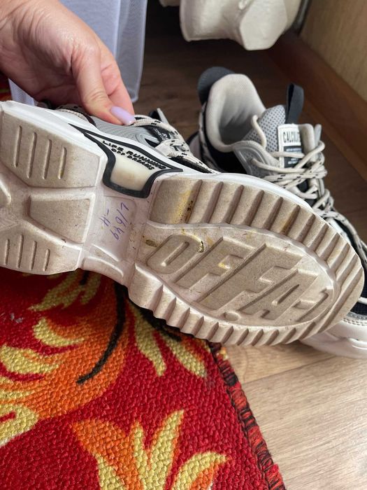 Кроссовки подростковые 38р