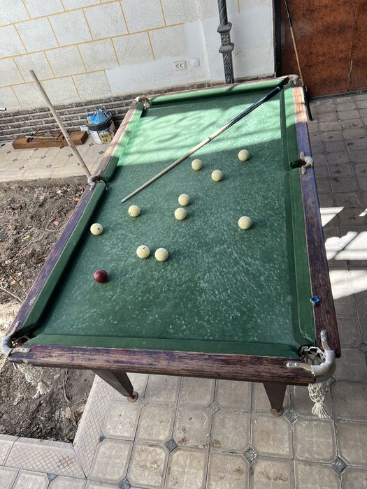 Дамашни мини биллярд сотилади размер 1,20/2 метр