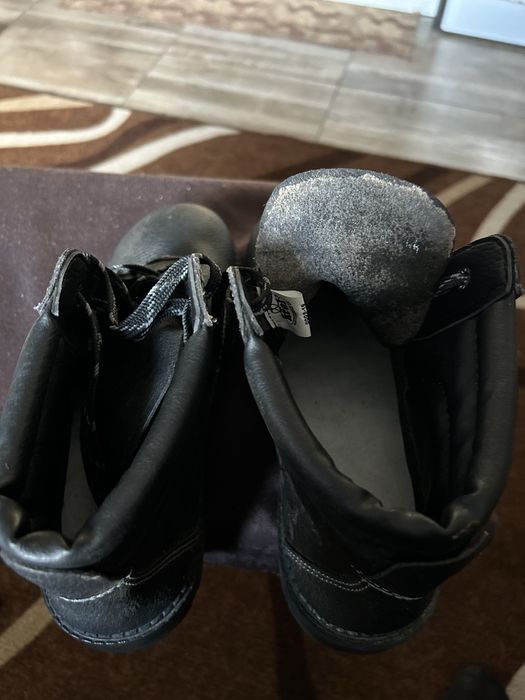 Нови мъжки зимни обувки