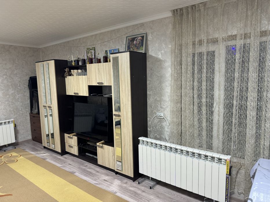 Дом, мангал, беседка в лесу