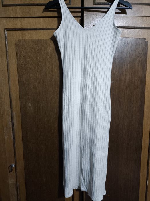 Женские платья 40-42