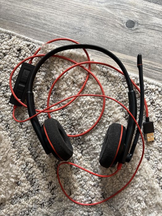 Plantronics with cable