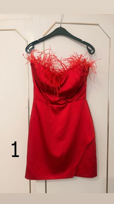 Продавам рокли и гащеризон