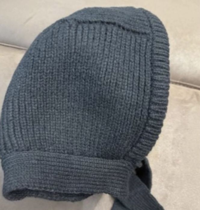 Капор черный новый