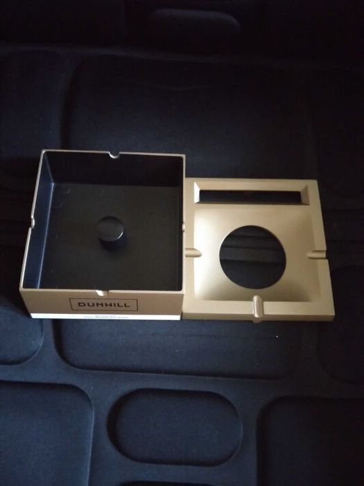 Scrumiera personalizata DUNHILL