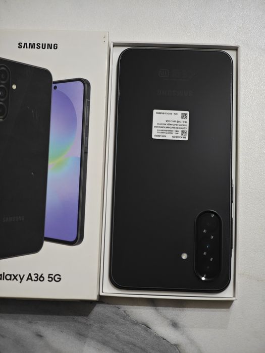 Samsung A36 256 gb Ram 8 5G