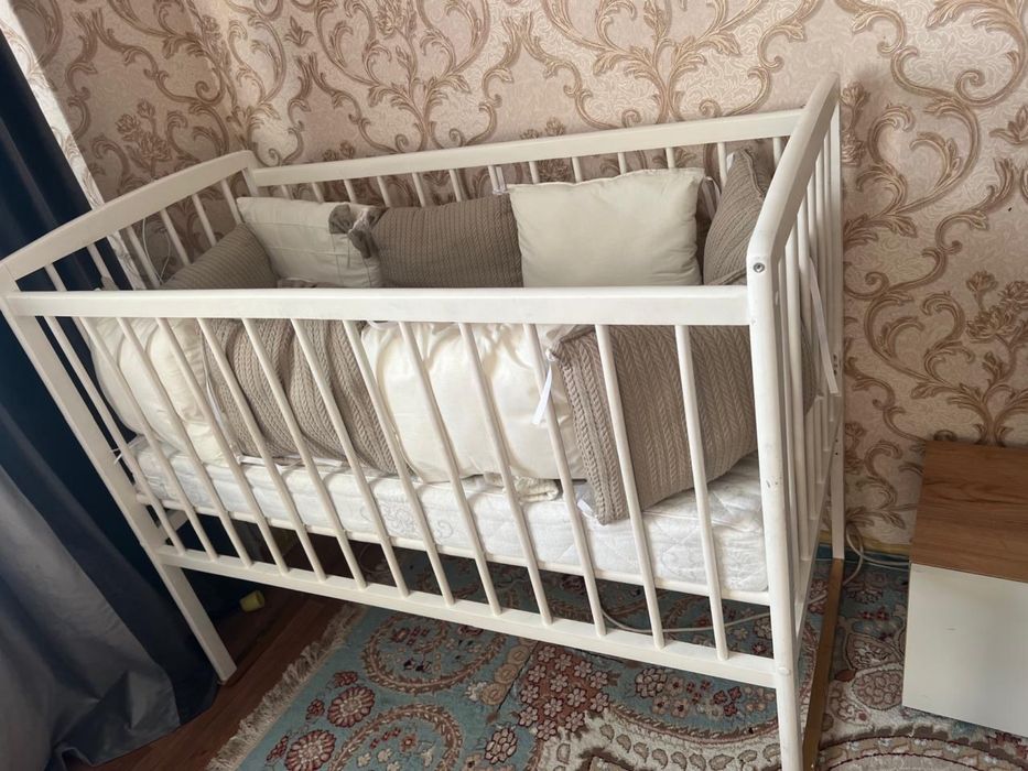 Продам детский манеж