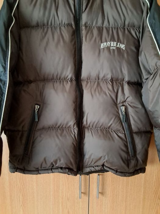 Geaca puf Replay (noua)
