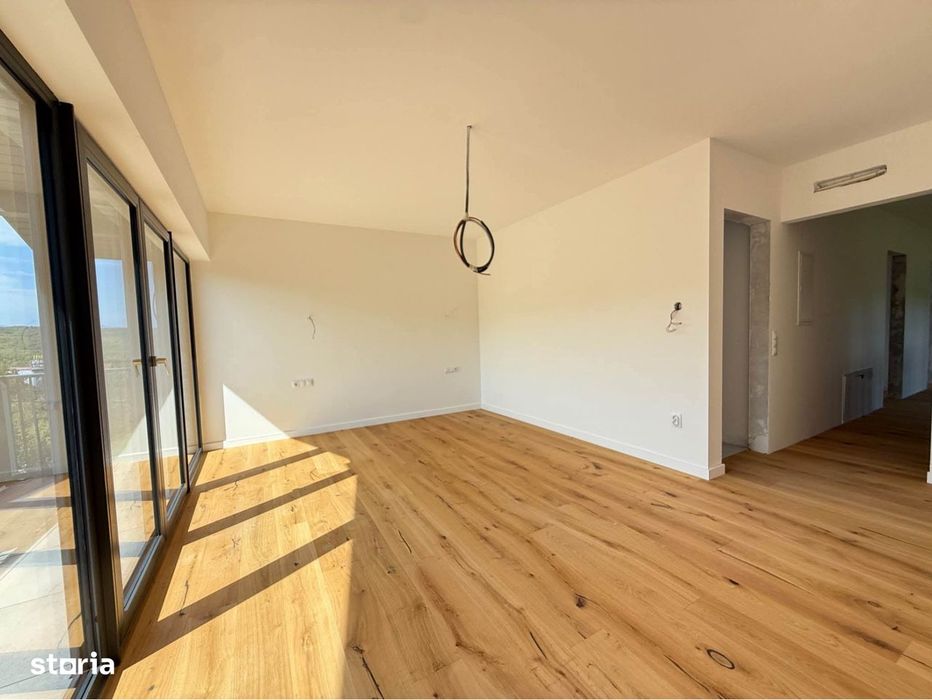 Casa individuala moderna | finisata | 180 mp utili | D+P+E | 5 camere