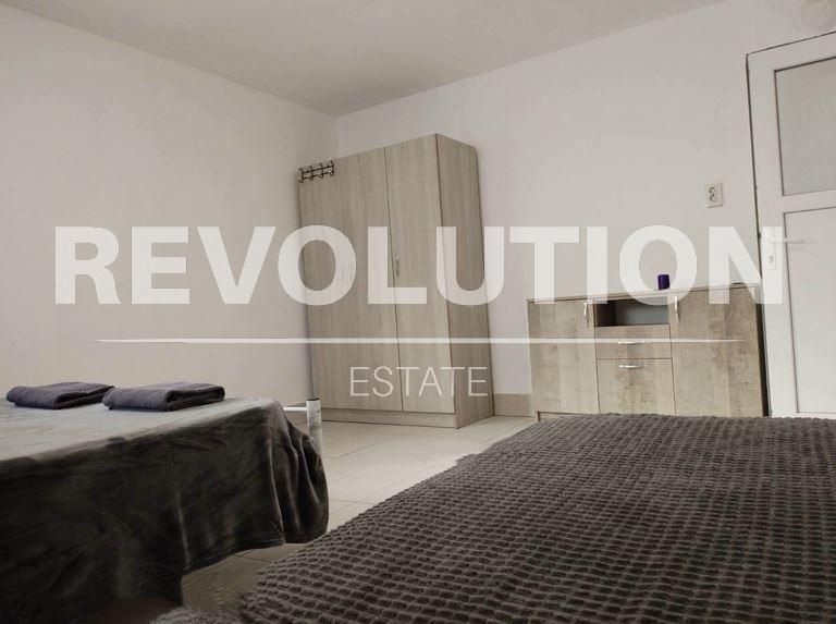 Дава се под наем Двустаен апартамент в Варна, Левски - 50 кв.м за 300 € - Снимка #4