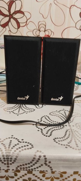 Продам колонки Genius для компьютера.