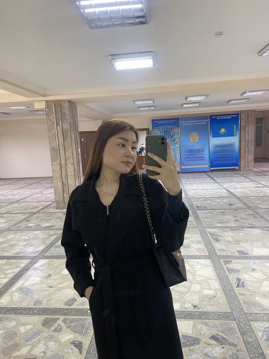 продается пальто