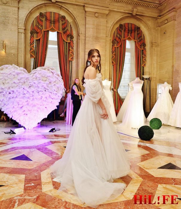 Сърце от щраусови пера за Сватба - под НАЕМ