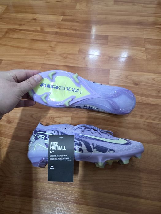 Ghete de fotbal Nike