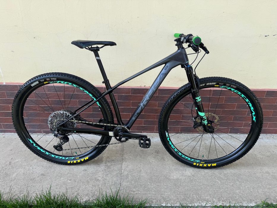 Bicicleta Orbea Alma Carbon 1x12 Fox, Mavic