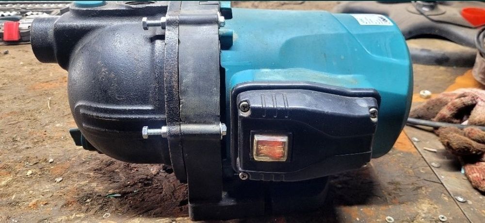 Насос LEO                .