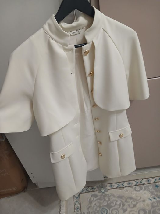 Продам платье 42