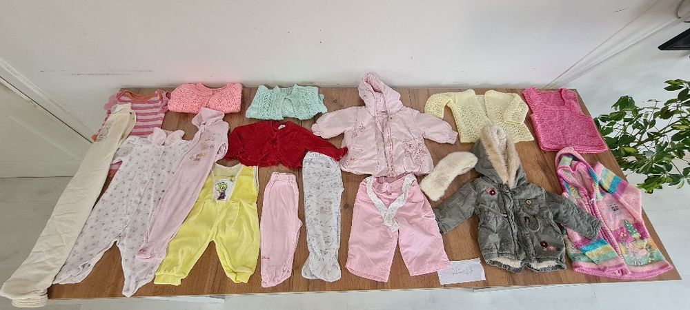 Лот момиче 3 - 6 месеца есен-зима 17 части