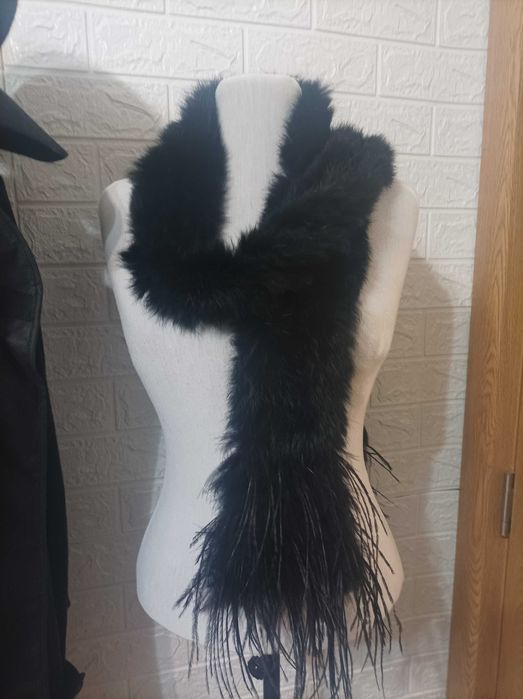 Оригинални шалове Chanel, Loro Piana, Burberry