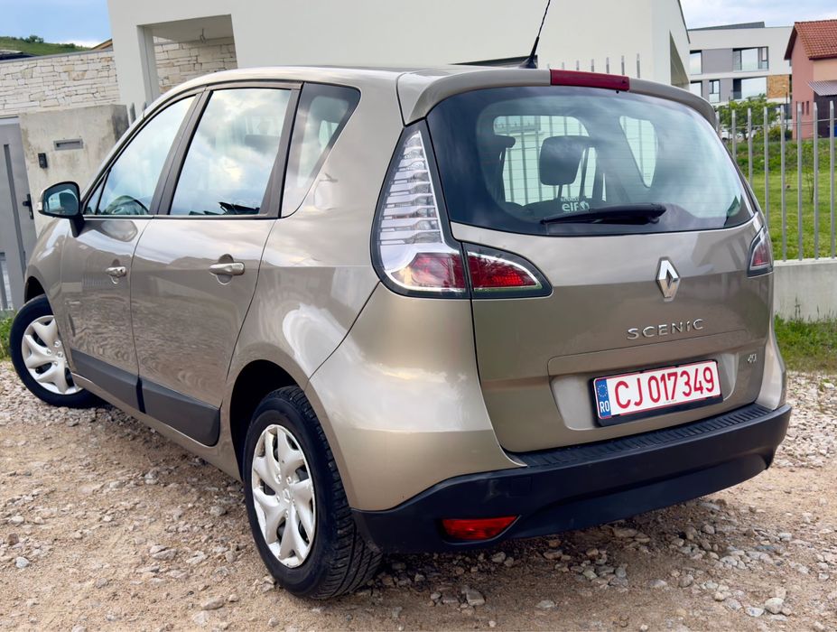 RENAULT Scenic 2013 — imagine 3