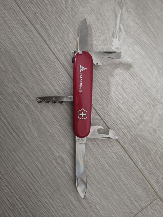 Briceag multifuncțional Victorinox