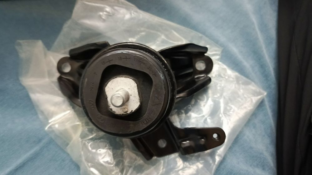 Продам подушка двигателя (Новый)