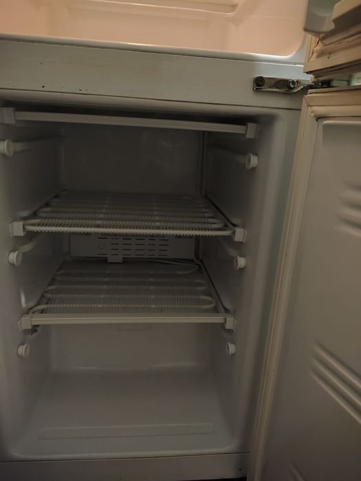 Продам холодильник Samsung