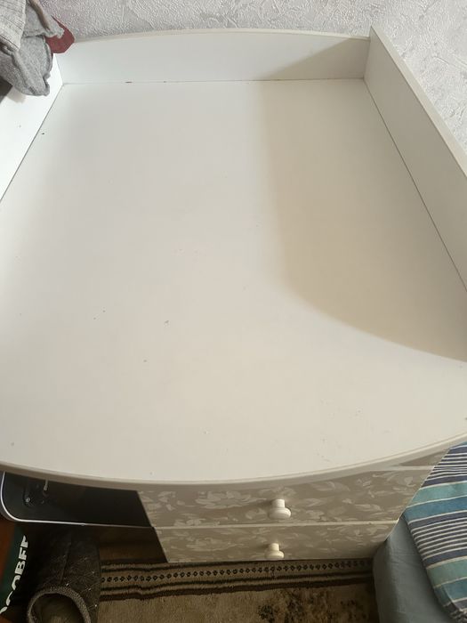 Пеленальный столик камод