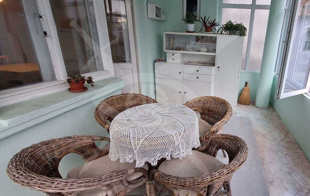 Дава се под наем Тристаен апартамент в Варна, ВИНС - 80 кв.м за 500 € - Снимка #10