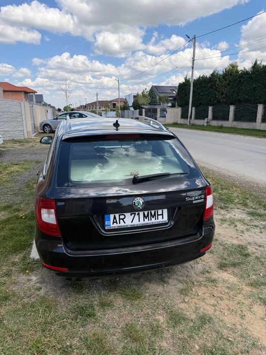 SKODA Superb 2012 — imagine 3