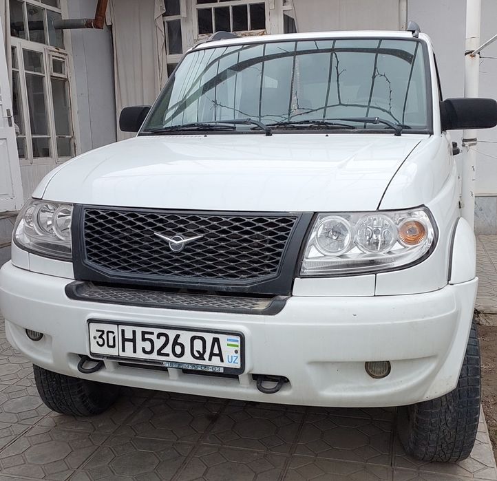 УАЗ Патриат 4×4 yaxshi holatda mustahkam ishonchli avtomobil