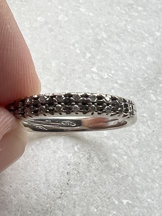Vand inel din aur 18k cu diamante