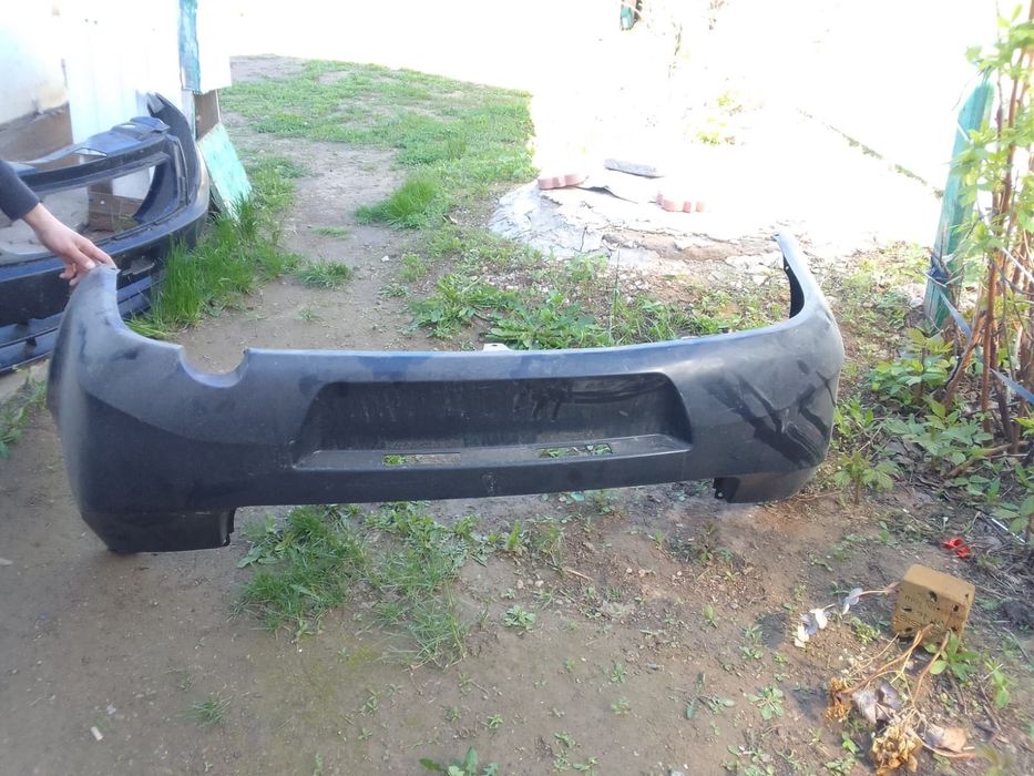 Продам бампер гранта 2013