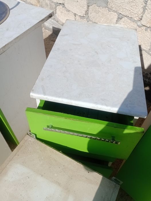 Үй жиһазы сатылады