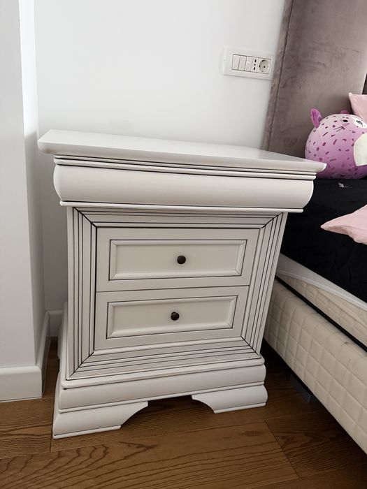 Vand noptiere mobexpert jazz