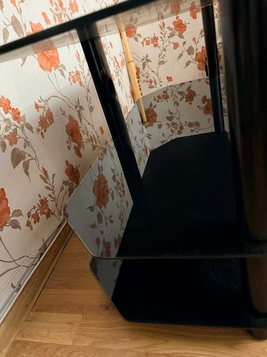 маса за телевизор