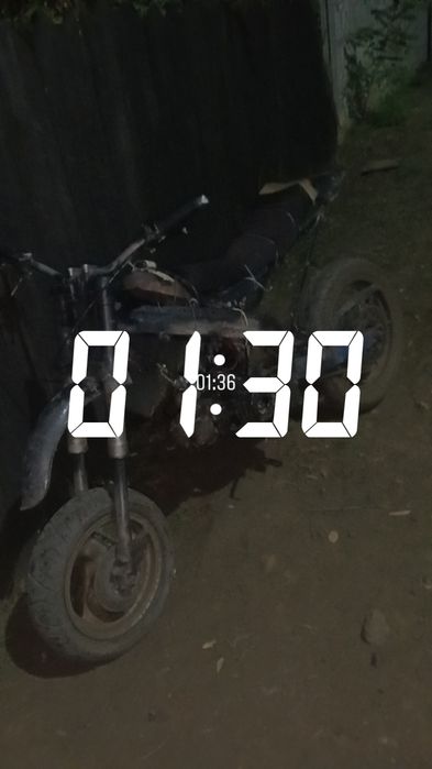 Vânnd un Cross de 125