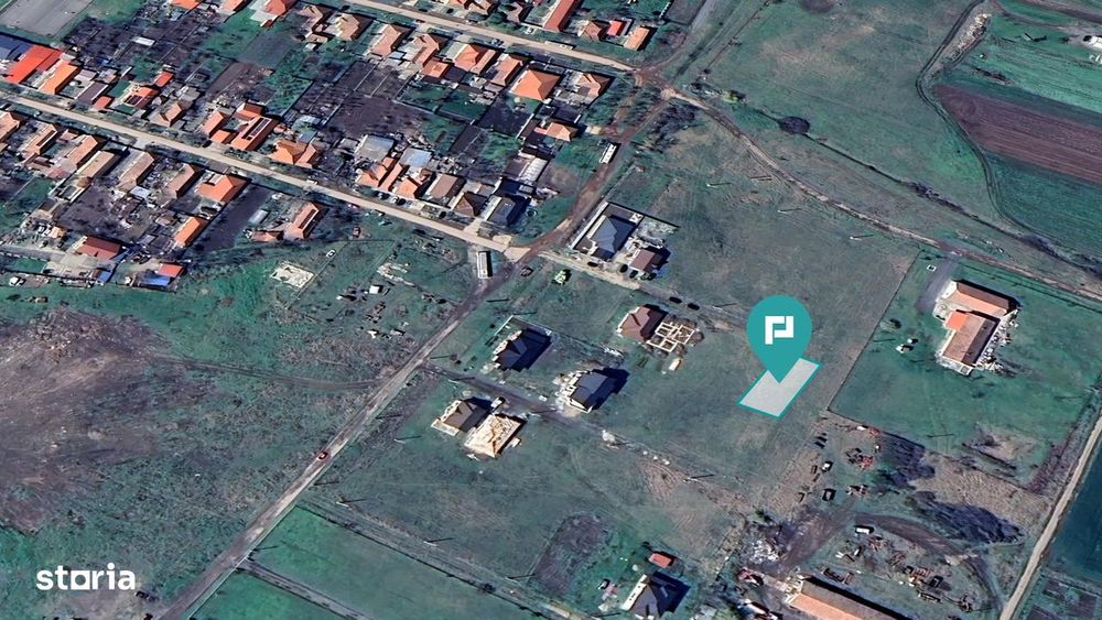 Loc de casa de 512mp în Livada