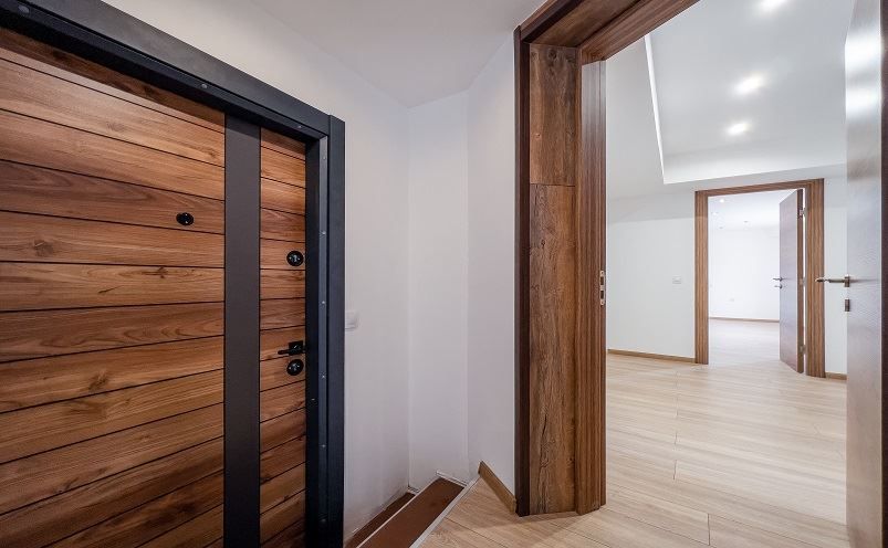 Три стаи-кв.Левски-Тухла-След ремонт-Запад