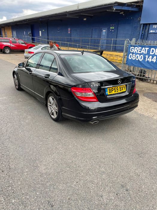 Mercedes W204 C250 204кс 651 двигател На Части