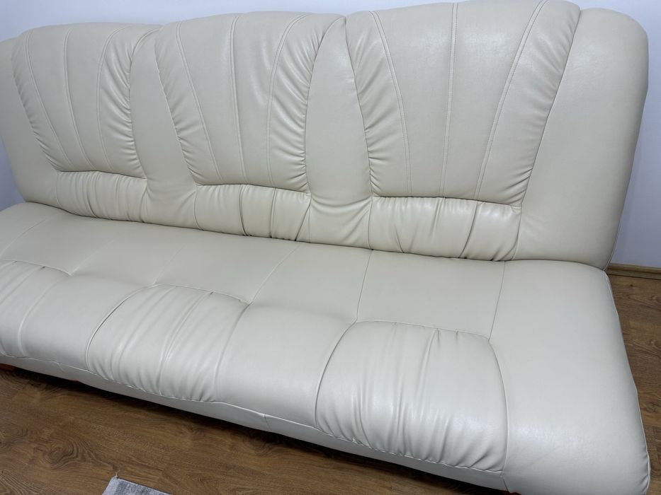 Canapea si 2 fotoli + gratis masuta cafea