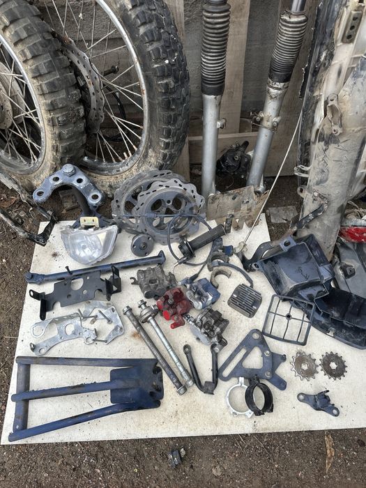 Продам Эндуро запч.