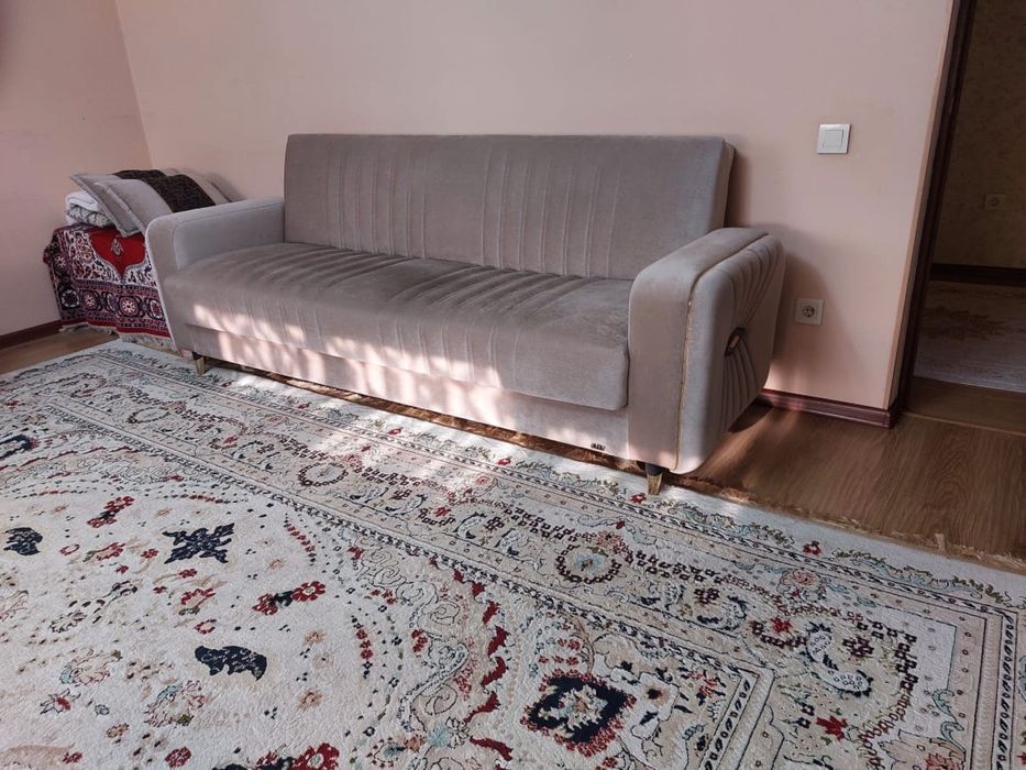 Диван в отличном состоянии!